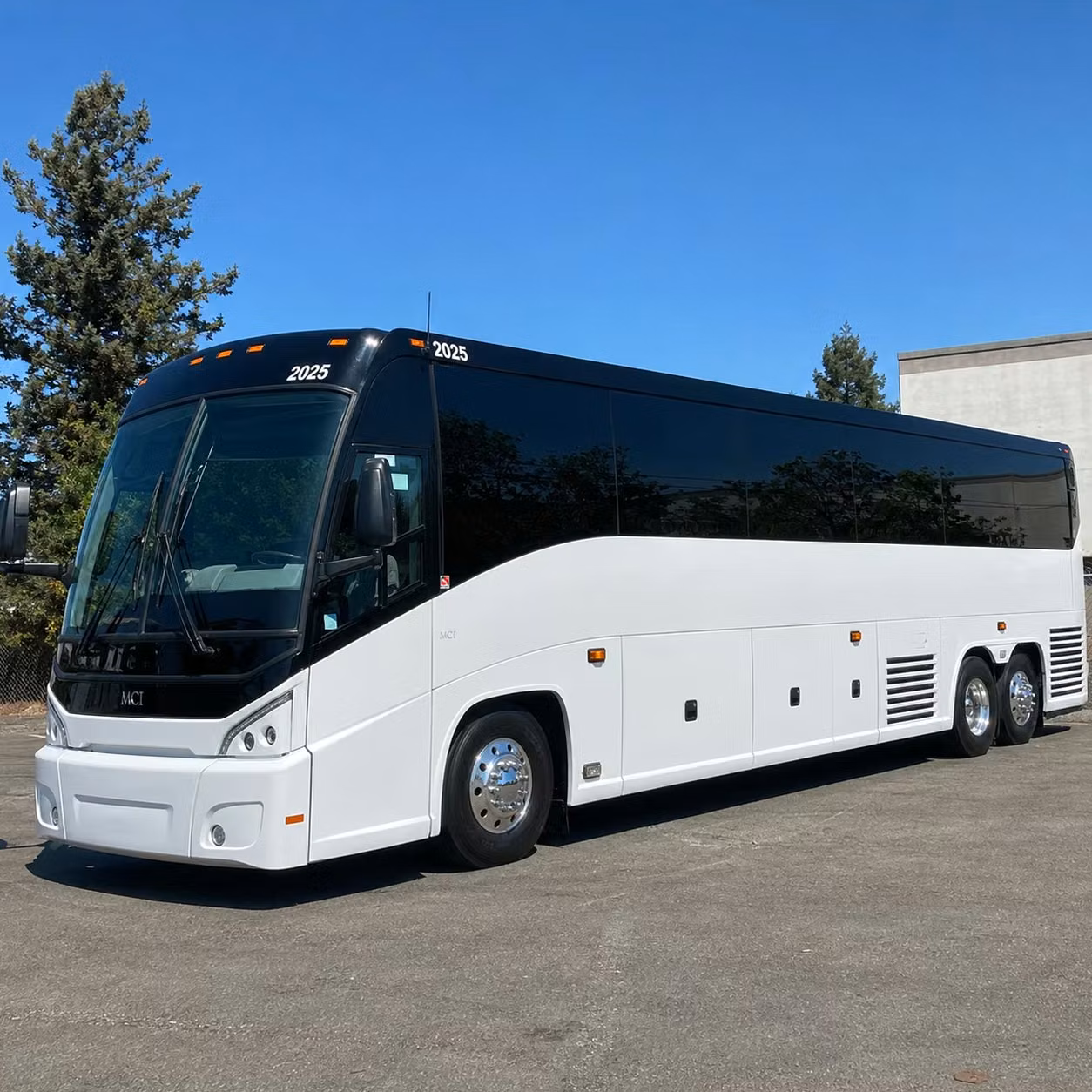 airport transfers and cruise shuttles for long distance groups in jersey city