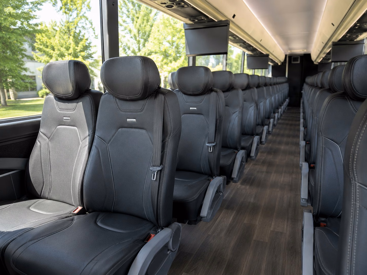 shuttle guests between jersey city venues and manhattan without the stress